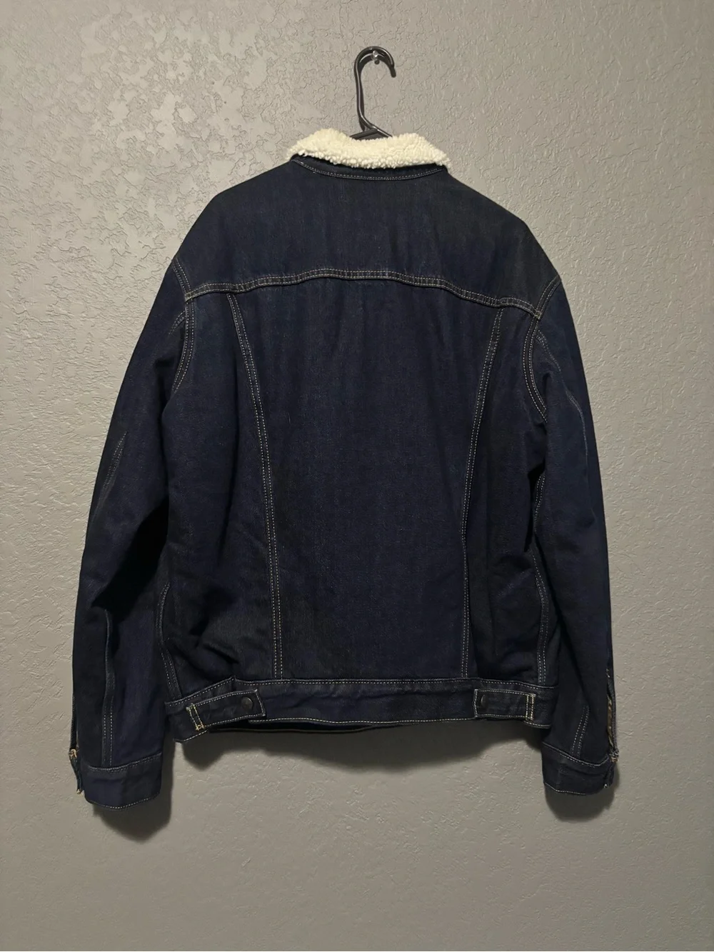 Levi's Dark Indigo Sherpa Collar Denim Jacket - Picture 6 of 6